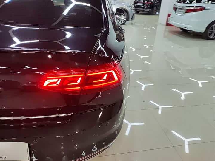 Фото 8 - Volkswagen Magotan GTE Hybrid