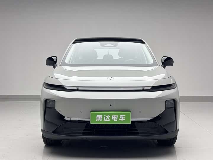 Фото 2 - Leapmotor B10