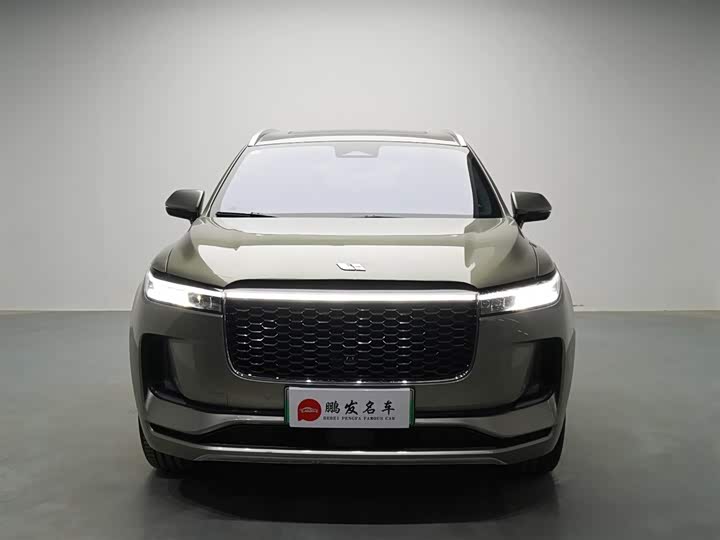 Фото 2 - LiXiang One