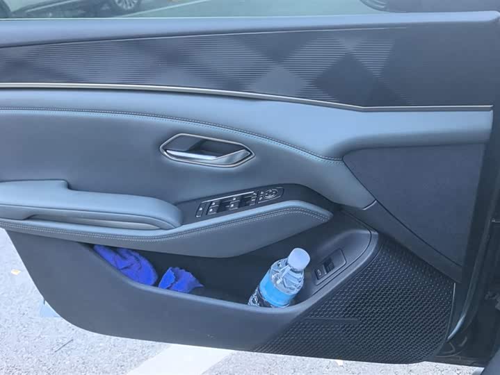 Фото 7 - BYD Qin L