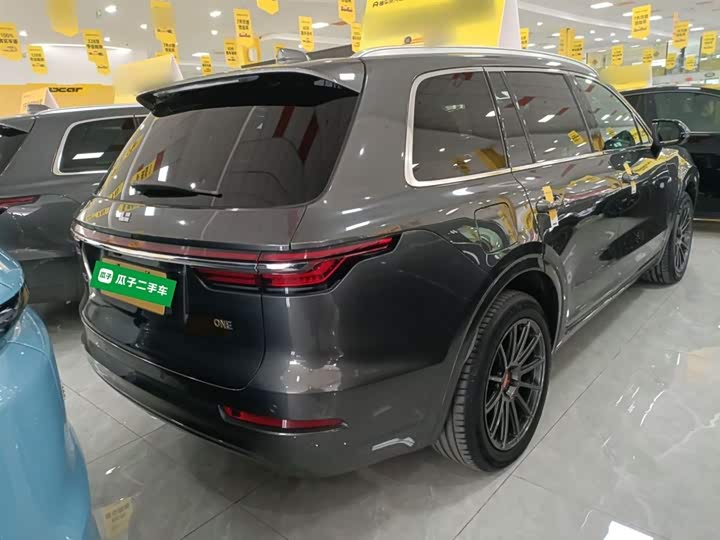 Фото 7 - LiXiang One