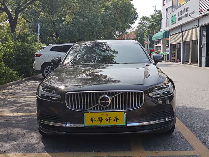 Фото 2 - Volvo S90 Hybrid