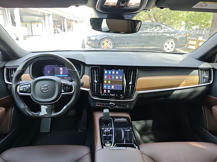 Фото 9 - Volvo S90 Hybrid
