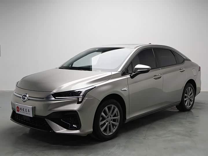 Фото 1 - GAC Aion S