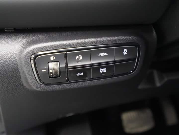 Фото 7 - GAC Aion S