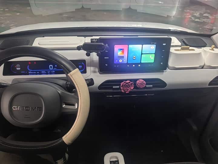 Фото 9 - Geely Galaxy Panda Mini