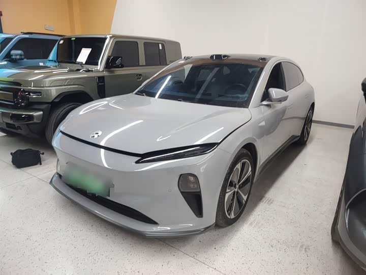 Фото 2 - Nio ET5T