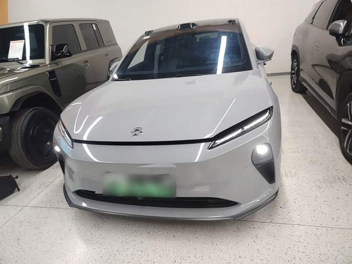 Фото 3 - Nio ET5T