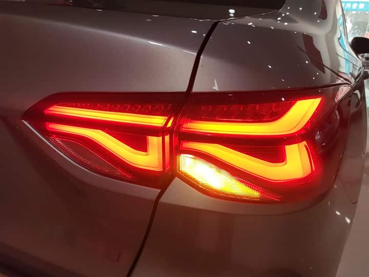 Фото 8 - Chevrolet Monza