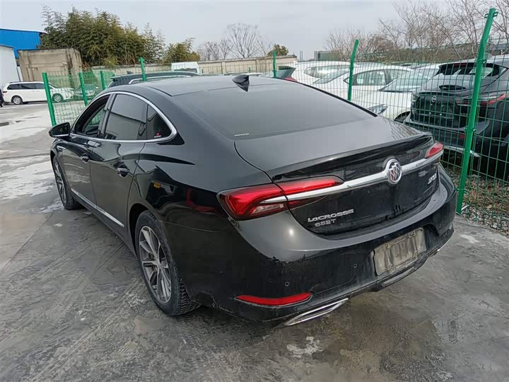 Фото 5 - Buick LaCrosse