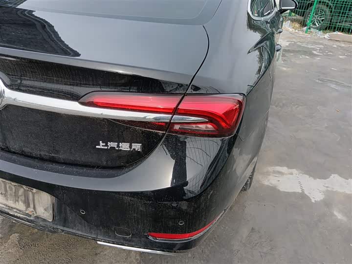 Фото 8 - Buick LaCrosse