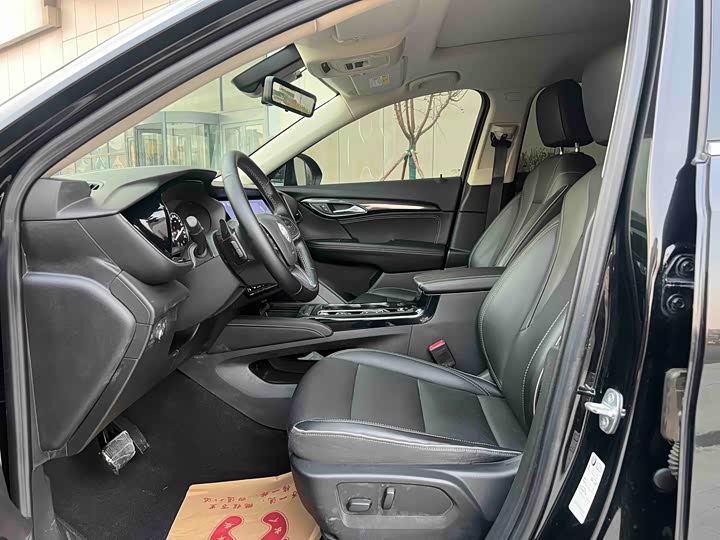 Фото 6 - Buick Envision Plus