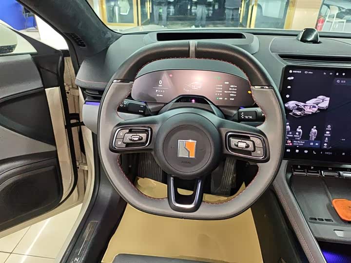 Фото 3 - Zeekr 007 GT