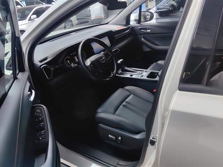 Фото 9 - GAC Trumpchi GS4