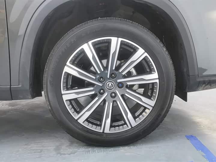 Фото 6 - Changan CS75 Plus