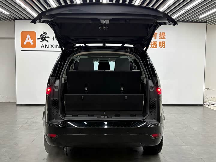 Фото 5 - Land Rover Discovery