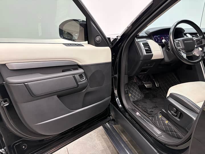 Фото 6 - Land Rover Discovery