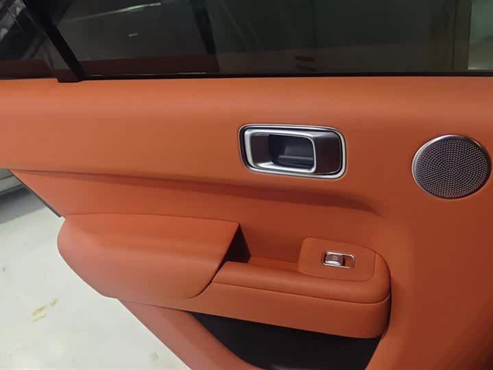 Фото 7 - LiXiang L8