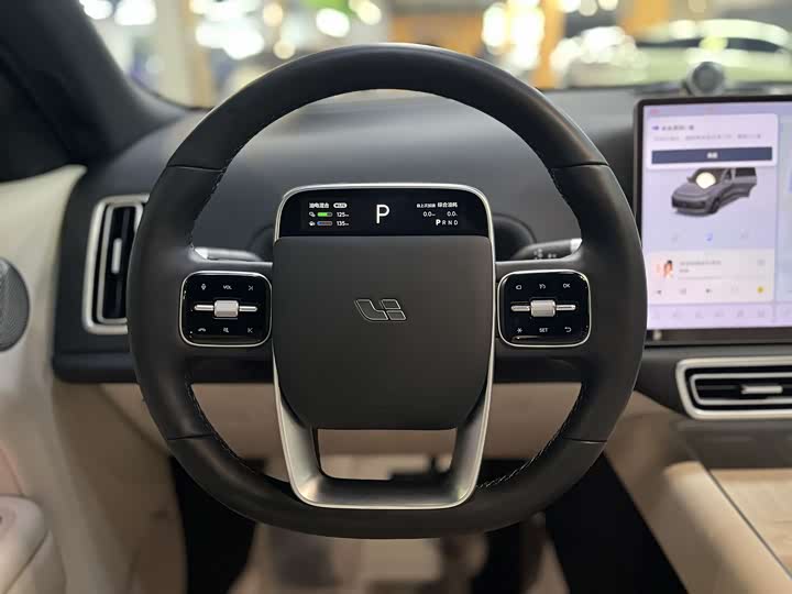 Фото 7 - LiXiang L8