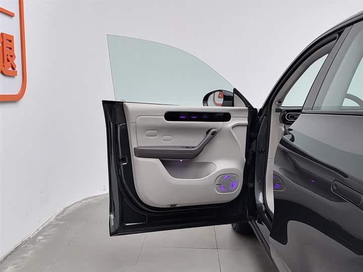 Фото 8 - Leapmotor C11