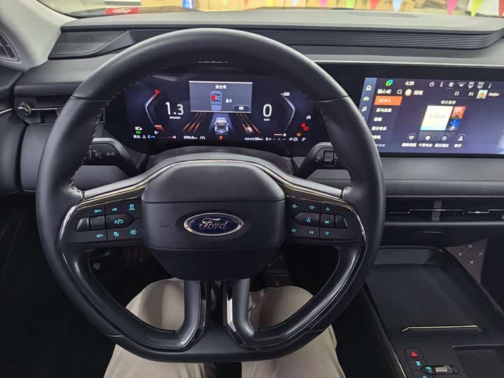 Фото 3 - Ford Mondeo