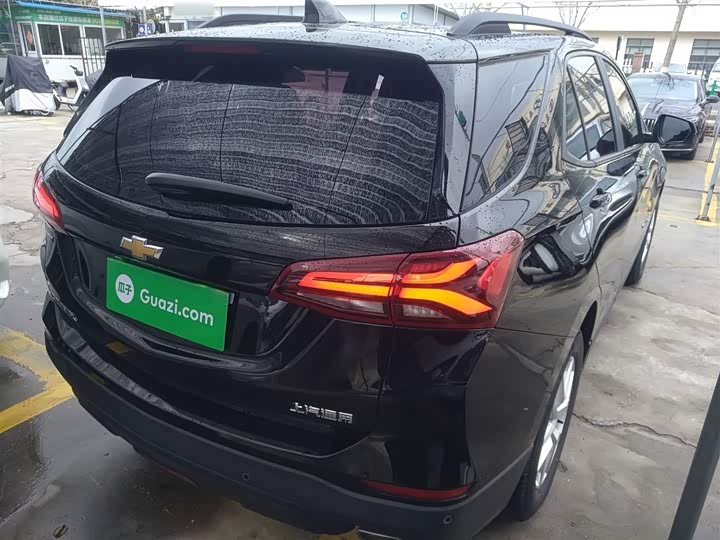 Фото 7 - Chevrolet Equinox