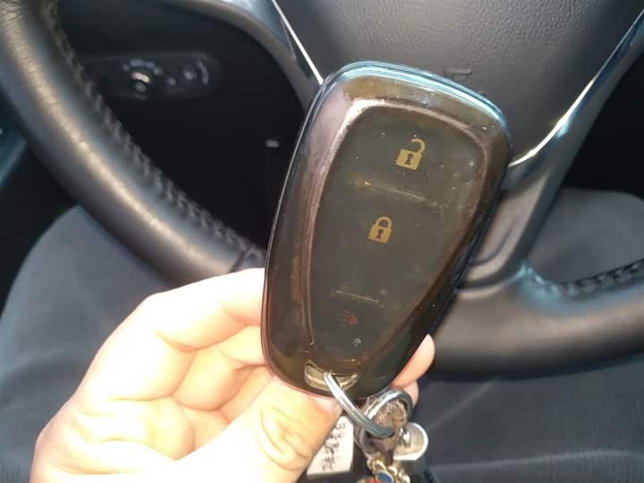 Фото 9 - Chevrolet Equinox