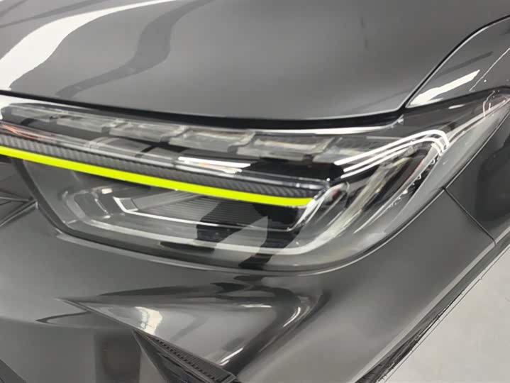 Фото 5 - Roewe RX5