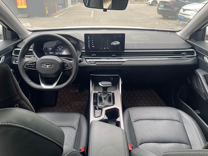 Фото 5 - Geely Emgrand