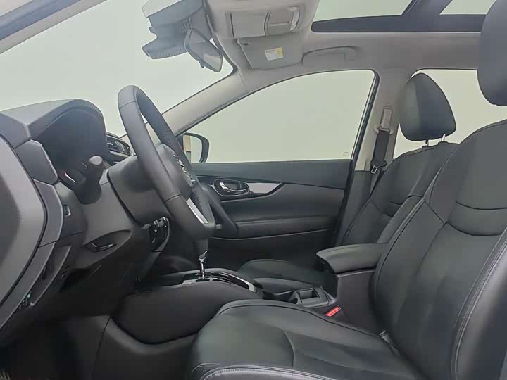 Фото 7 - Nissan X-Trail