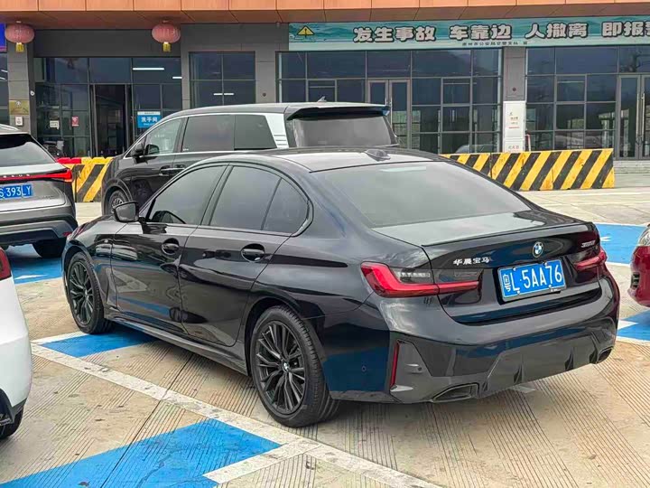 Фото 7 - BMW 3 Series