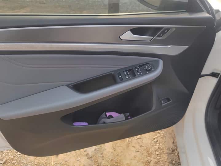 Фото 7 - Volkswagen Lamando L