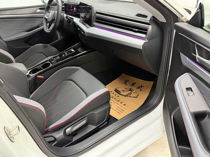 Фото 5 - Volkswagen Lamando L