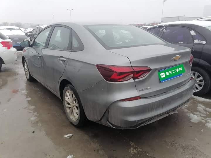 Фото 5 - Chevrolet Monza