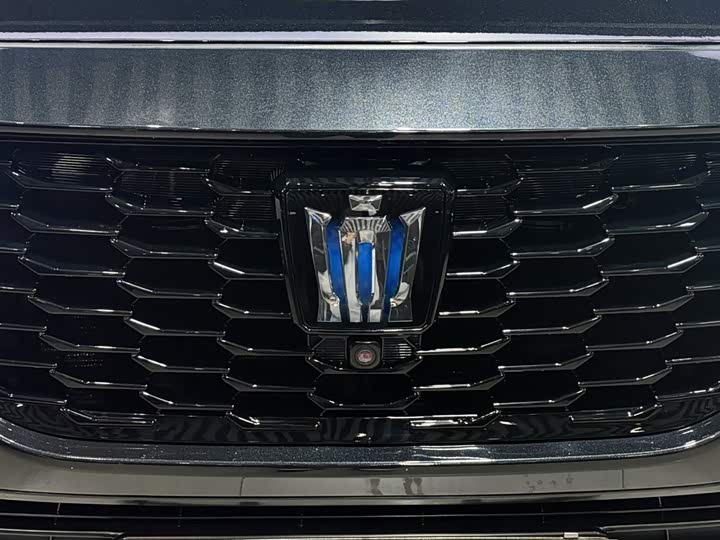 Фото 7 - Toyota Crown Kluger