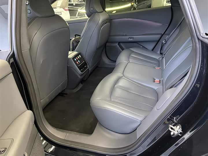 Фото 4 - XPeng F57