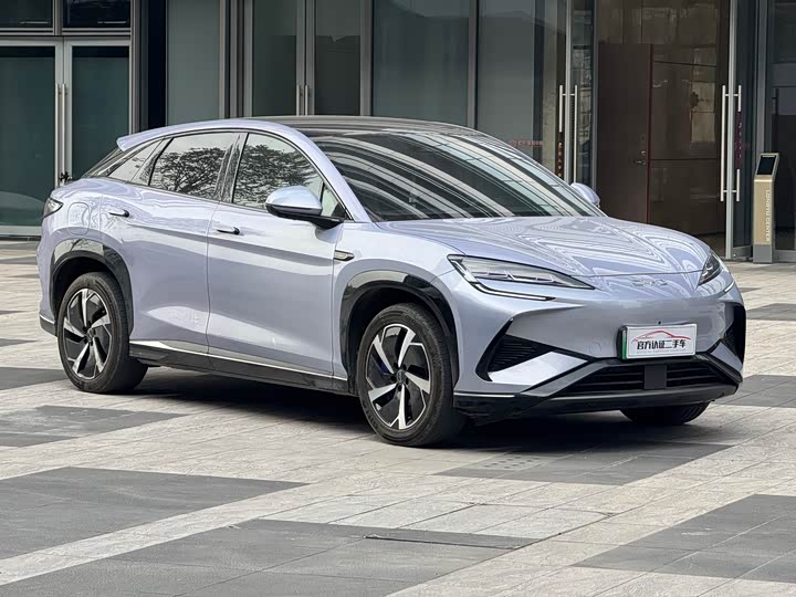 Фото 3 - BYD Sea Lion 07 EV