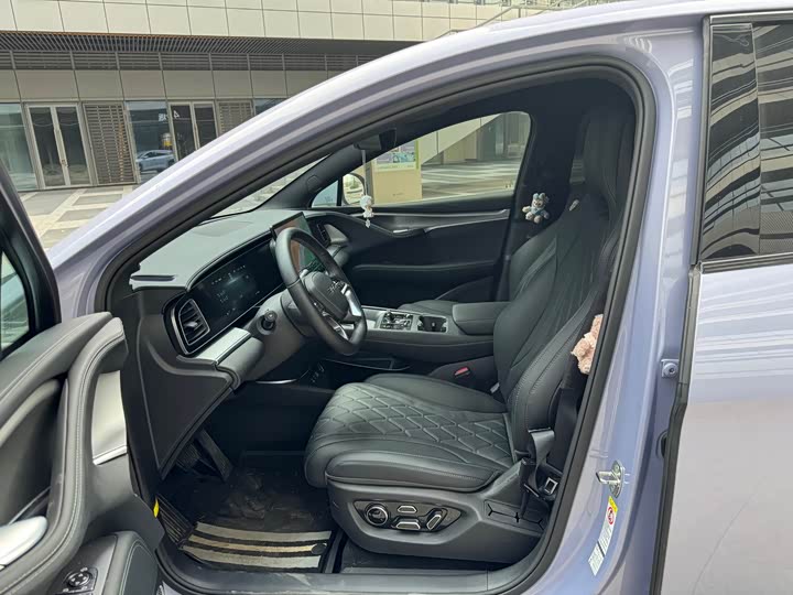 Фото 6 - BYD Sea Lion 07 EV