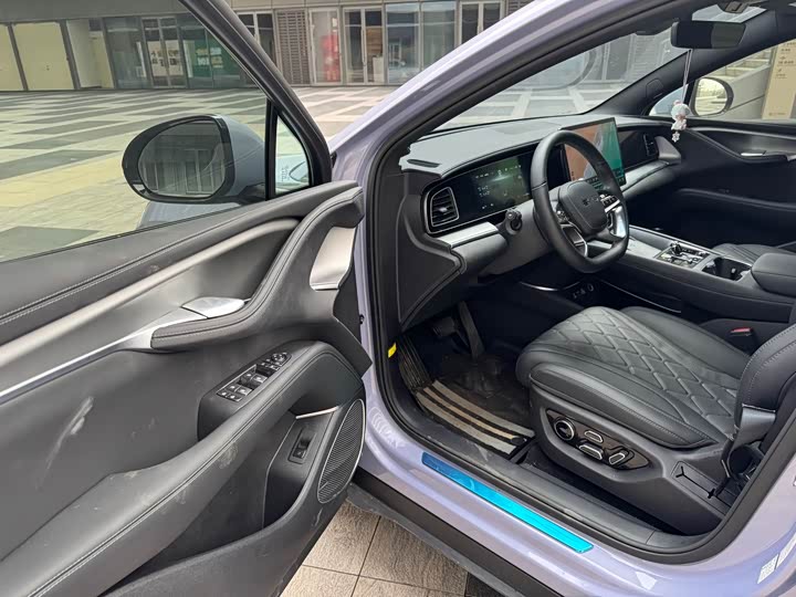 Фото 7 - BYD Sea Lion 07 EV