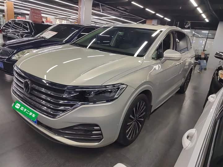 Фото 1 - Volkswagen Viloran