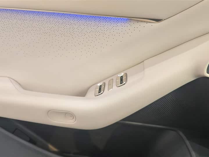 Фото 7 - XPeng F57