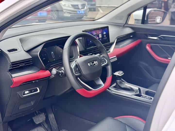 Фото 7 - Geely Emgrand GS