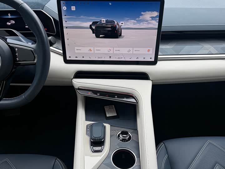 Фото 9 - Zeekr 001