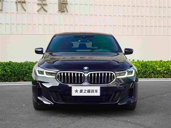 Фото 2 - BMW 6 Series GT