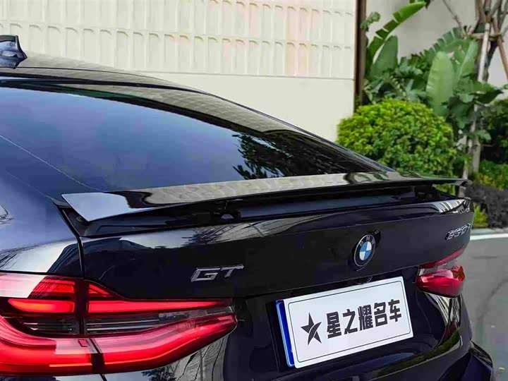 Фото 8 - BMW 6 Series GT