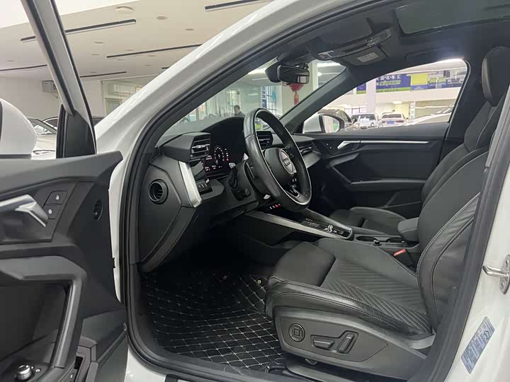 Фото 7 - Audi A3