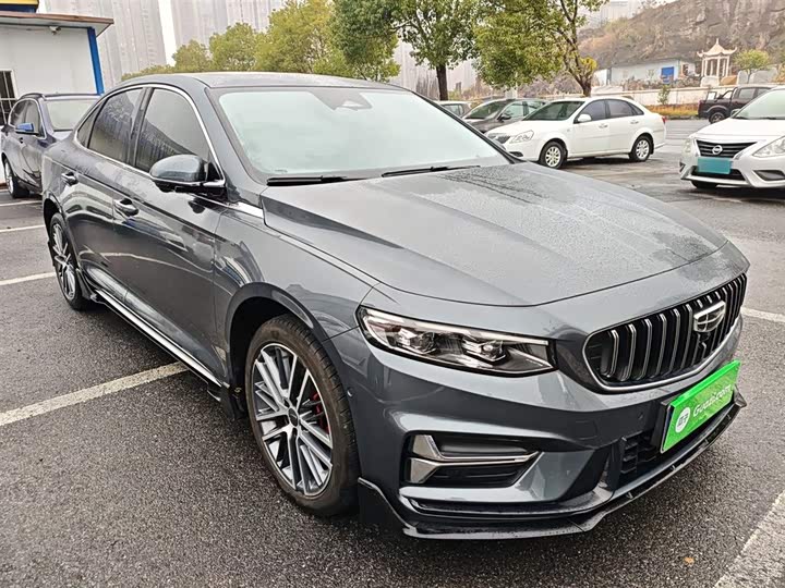 Фото 4 - Geely Preface