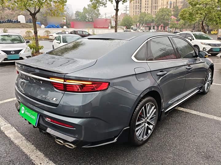 Фото 7 - Geely Preface