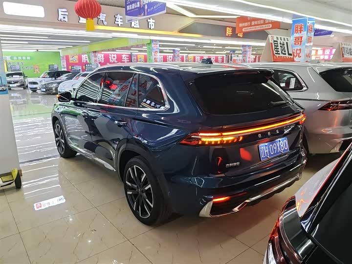 Фото 5 - Geely Monjaro