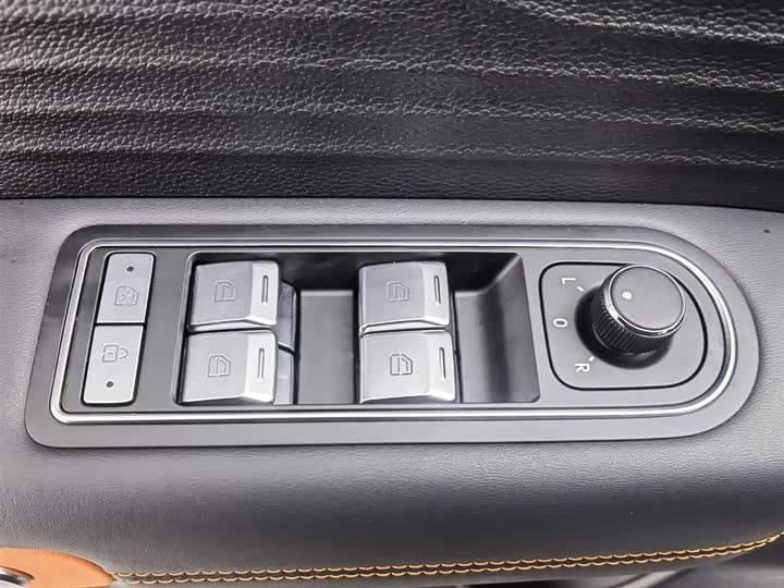 Фото 9 - BAIC Beijing BJ30